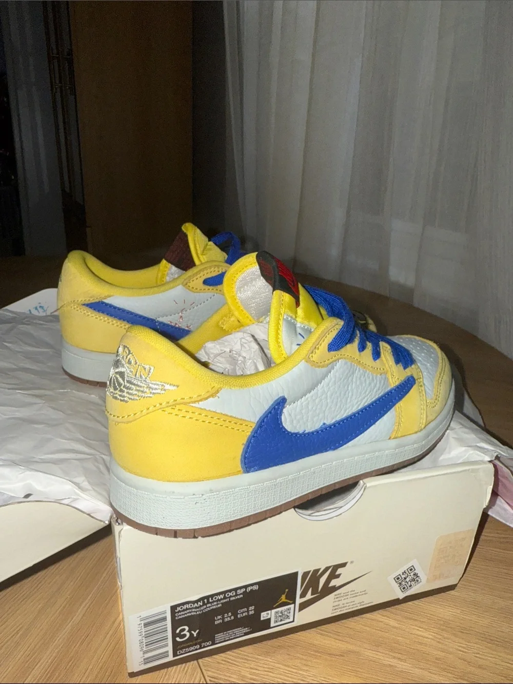 TRAVIS SCOTT X JORDAN 1 RETRO LOW OG SP PS 'CANARY'